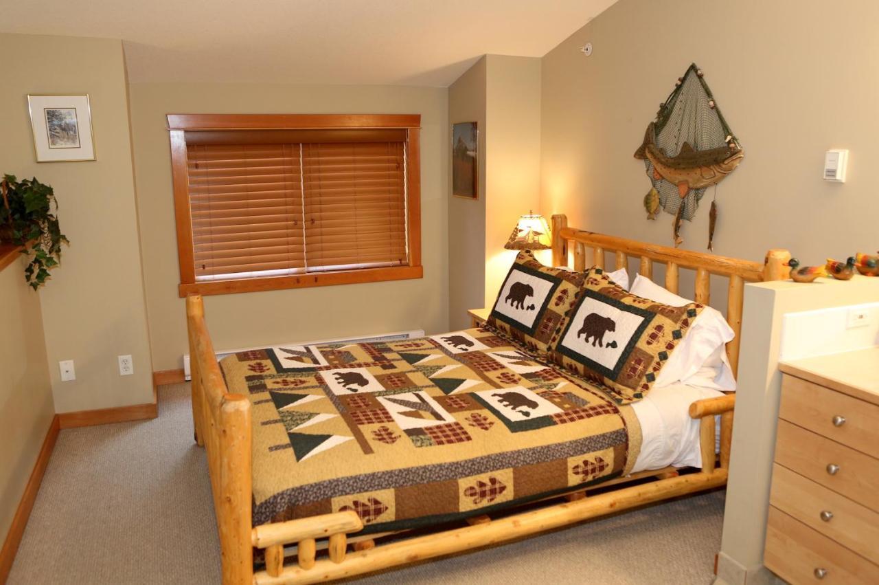 Apartment 405 Bear Creek Crossing Кенмор Екстер'єр фото